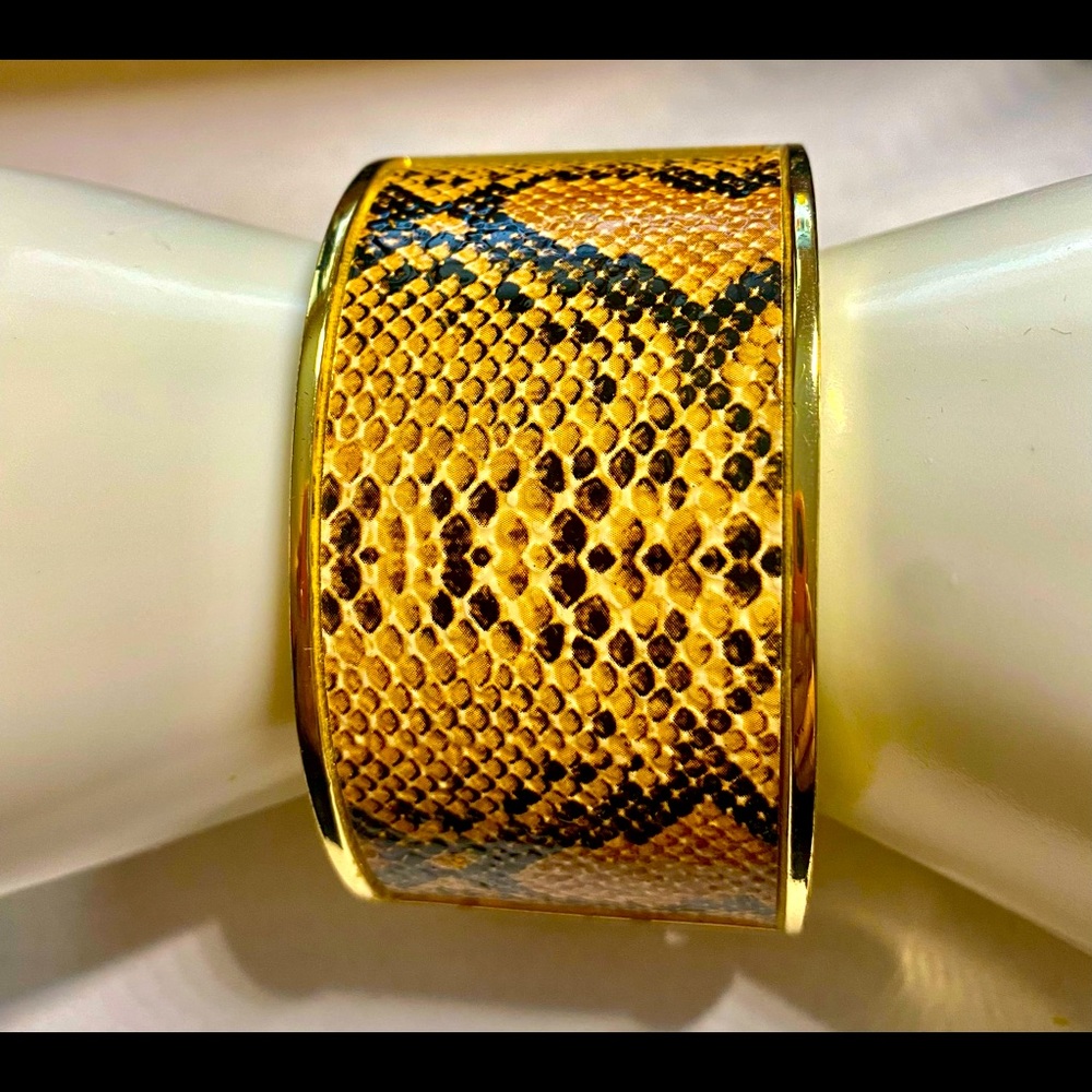 Snake Skin Bangle Bracelet Hinged